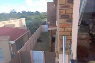 5 Bedroom Property for Sale in Stilbaai Wes Western Cape